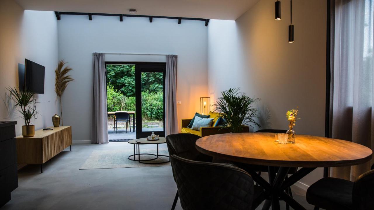 Welcome In - Oranjezon - Vakantiehuizen 2 & 4 Personen Vrouwenpolder Dış mekan fotoğraf